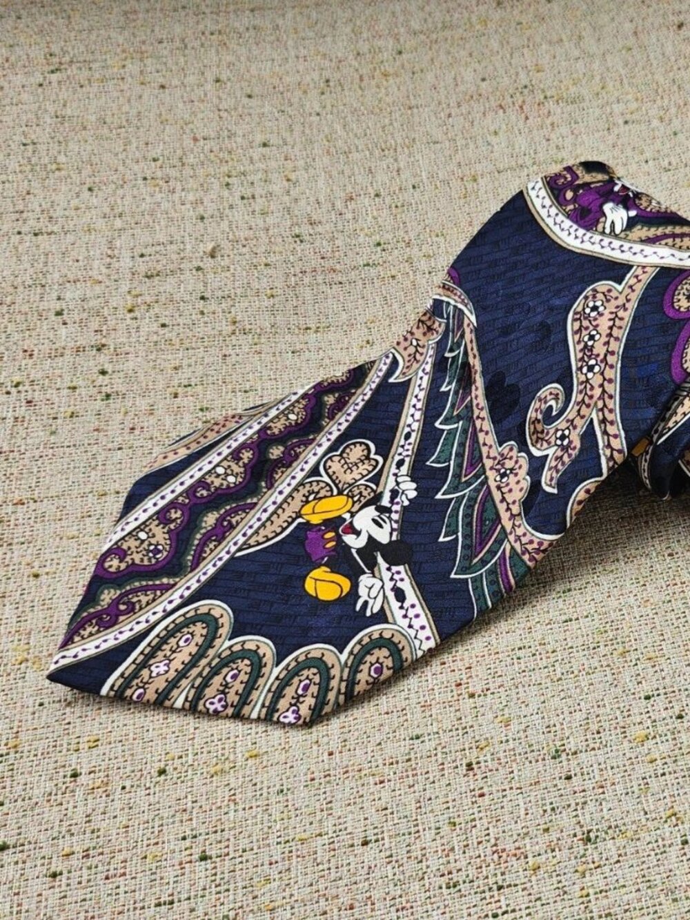 Vintage The Disney Store Men Tie 100% Silk Necktie Handmade Tie Classic Neck Tie